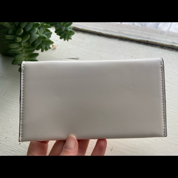 Narcisco Rodriguez Parfums Pouch - Picture 4 of 4